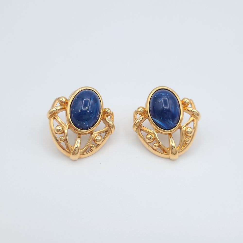 Vintage Gold Tone Blue Oval Cabochon Post Earrings Filigree